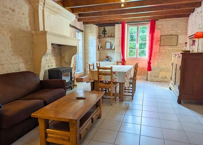 En Pierres Avec Poele Et Animaux Admis - Fr-1-653-79 Asnières-sur-Nouère